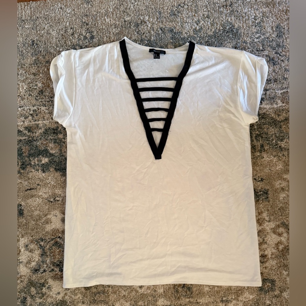 Forever 21 White Top